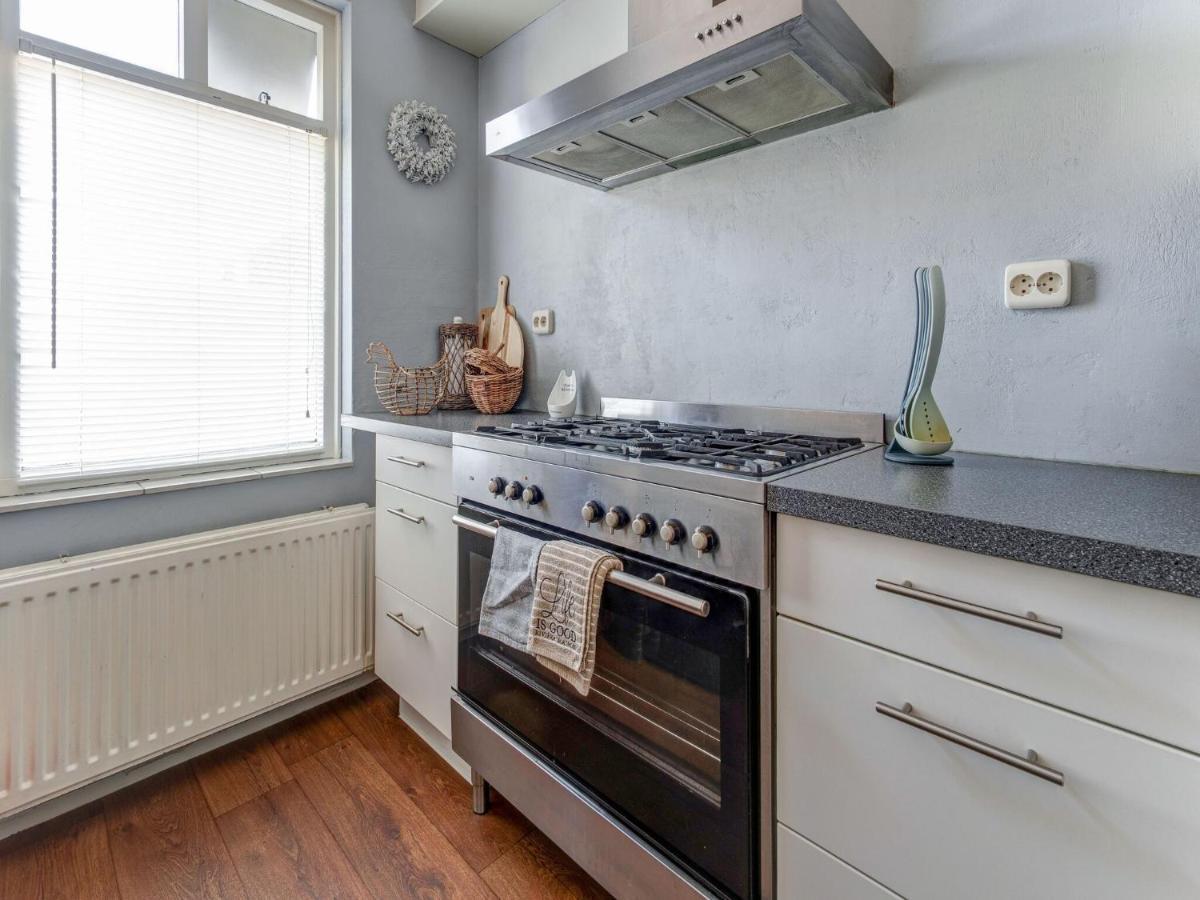 Beautiful Apartment In City Center Leeuwarden Exterior photo